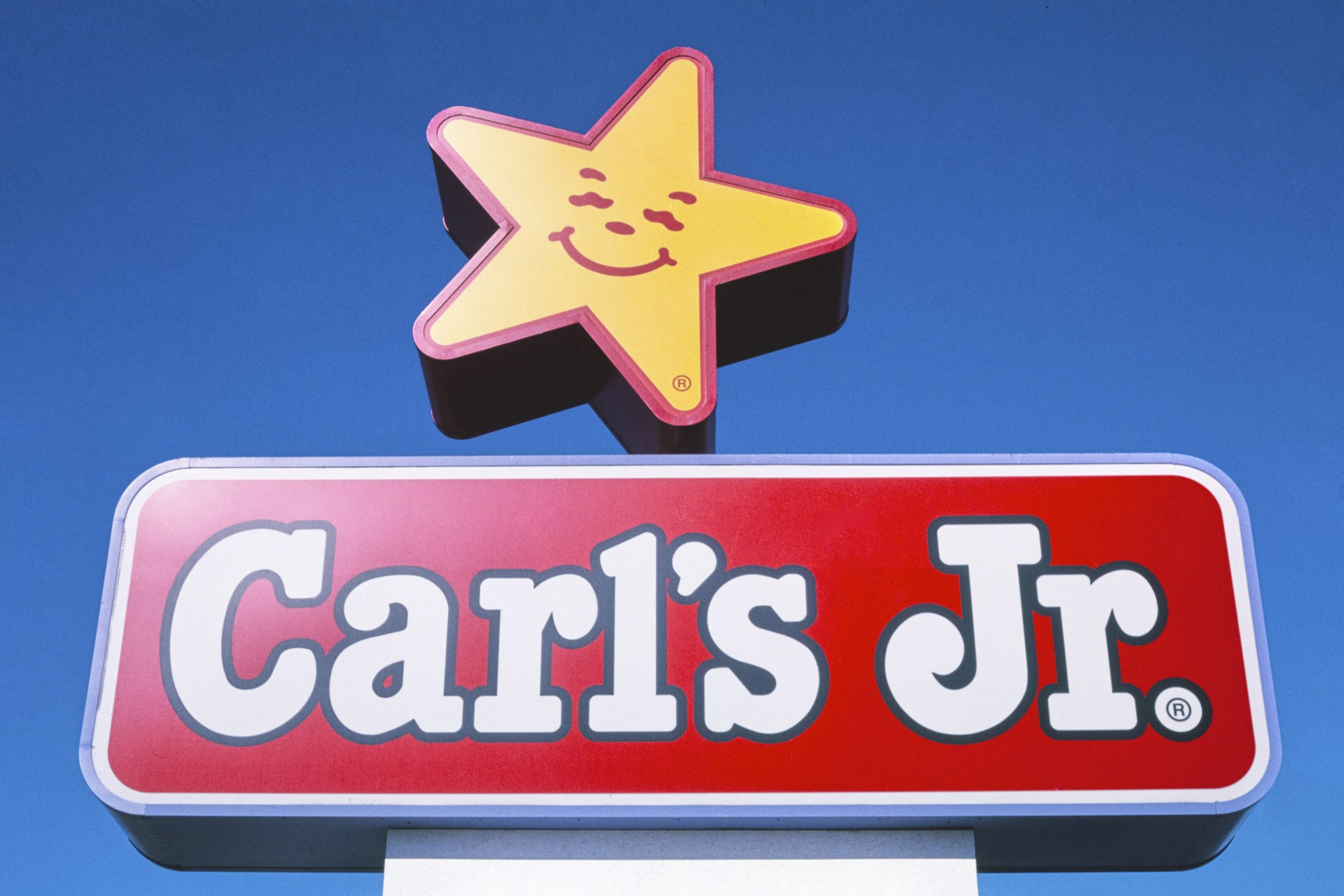 Carl's Jr. quer voltar ao Brasil ancorado em estratégia de lanches ...
